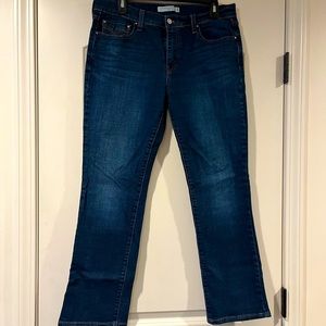 Levi’s straight leg 505 jeans ☀️